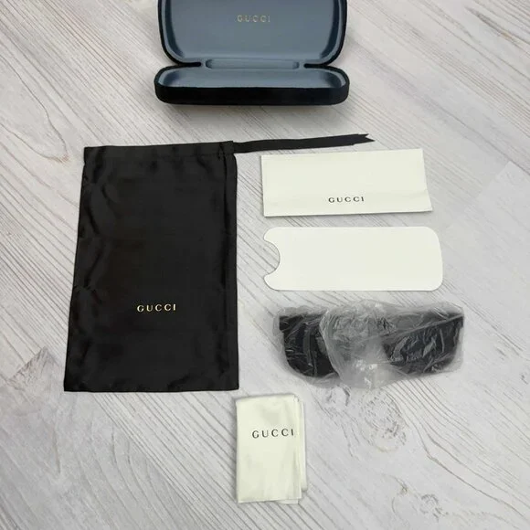 GUCCI GG0010S 001 Sunglasses Black Frame Grey Lenses 58mm - Picture 3 of 9